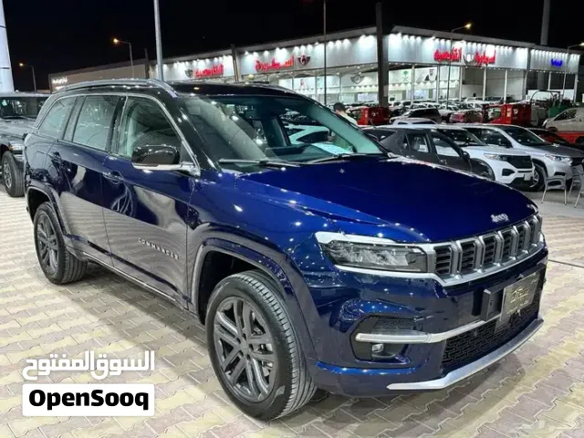 2026 جيب كوماندر Limited