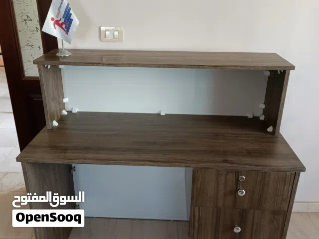 مكتب استقبال في حالة ممتازة