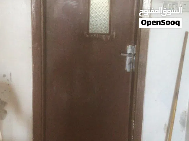 أبواب خشب مستعمله