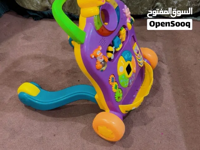 مشايه لتعليم المشى نظيفة