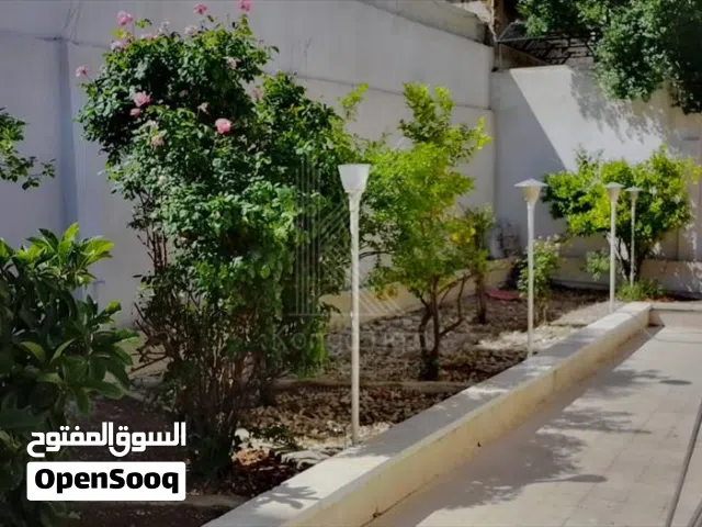 245 m2 3 Bedrooms Villa for Sale in Amman Daheit Al Rasheed