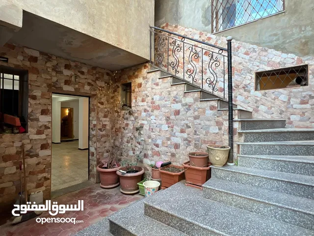 190 m2 More than 6 bedrooms Townhouse for Sale in Algeria Other