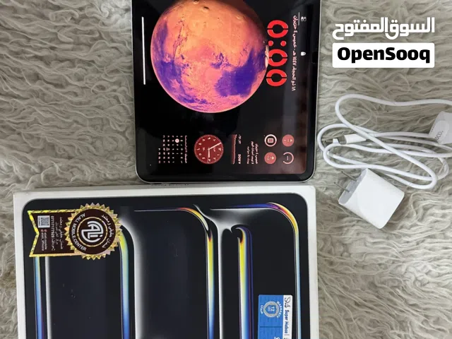 ايباد 11  ام فورر  كامل ملحقات 120 فريم  نضيف كلشش ذاكره 256