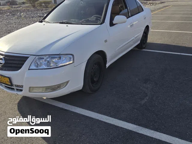 2010 نيسان صني S