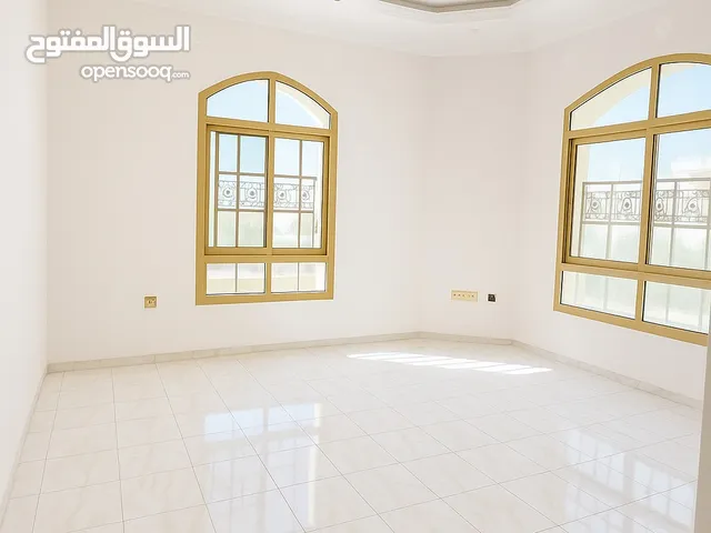 استديوهات منفصله في فيلا محمد بن زايد