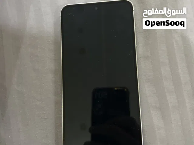 Samsung Galaxy S24 FE 256 GB in Al Riyadh