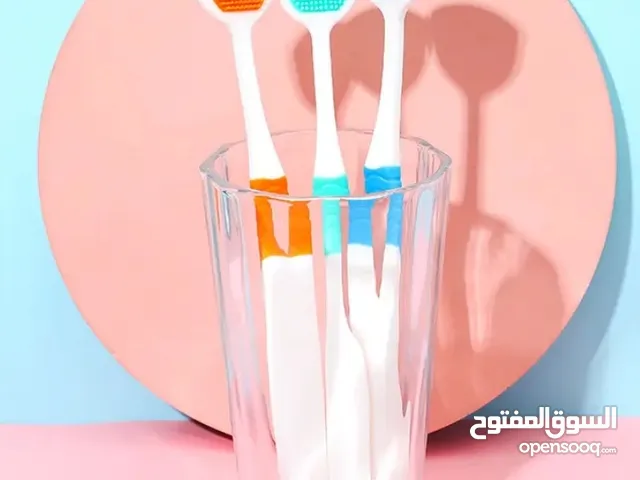 فرشاة اللسان – لتنفس منعش ونظافة فموية مثالية