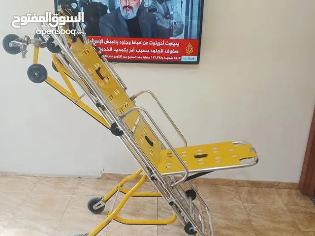 ترلة اسعاف سرير اسعاف  مميز للبيع
