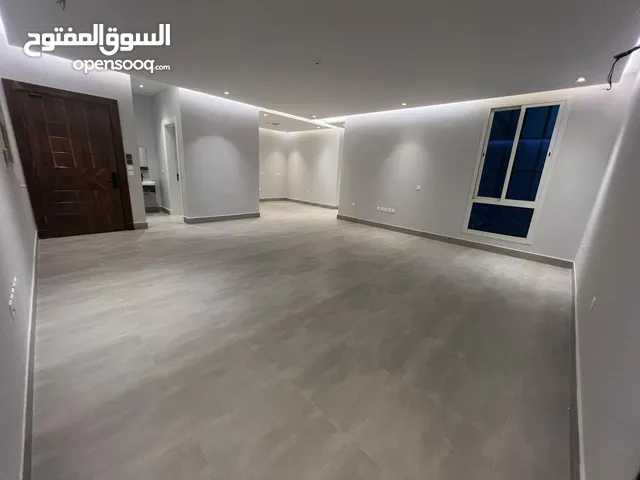 230 m2 3 Bedrooms Apartments for Rent in Al Riyadh Al Malqa