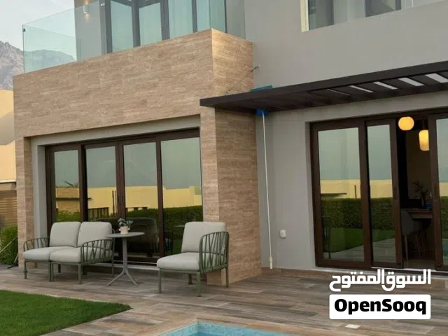 Two bedroom villa jebel Sifah فيلا غرفتين وصالة مع مسبح خاص منتجع جبل السيفه