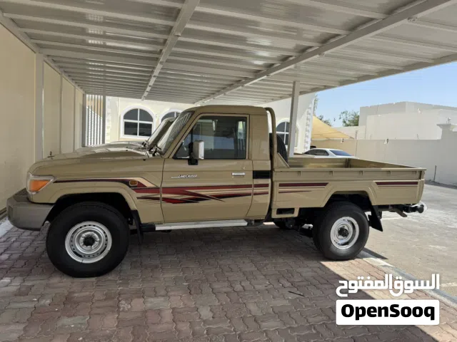 Used Toyota Land Cruiser in Abu Dhabi