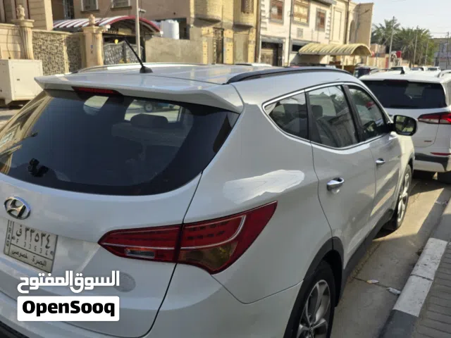 Used Hyundai Santa Fe in Basra