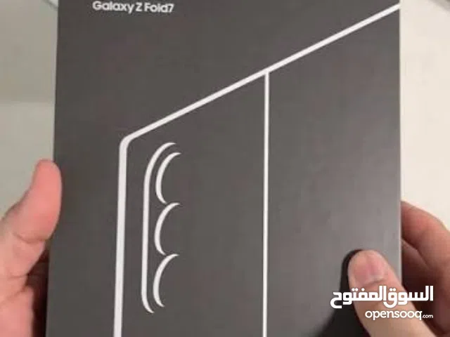 سامسونج ZFOLD7 جديد كفالة لمدة عام من تاريخ الشراء