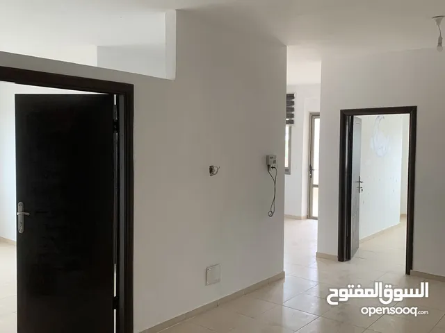 165 m2 3 Bedrooms Apartments for Rent in Ramallah and Al-Bireh Beitunia