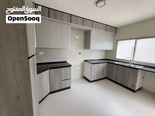 شقة لقطة في اسكان عالية بمساحة 130م للبيع في إسكان عالية - إطلالة رائعة وقريبة من الخدمات