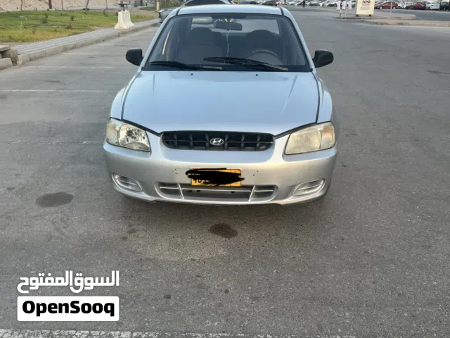 2001 هيونداي اكسنت SE