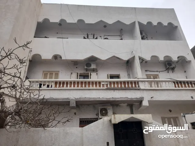 منزل للبيع بمنطقة كشلاف مساحة 450[]