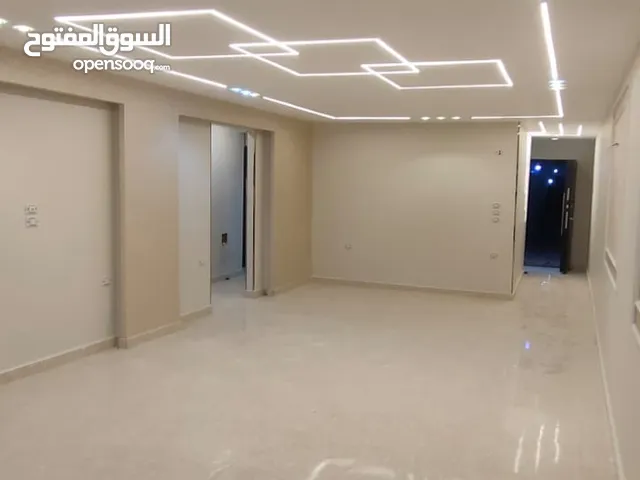 180 m2 3 Bedrooms Apartments for Rent in Giza Faisal