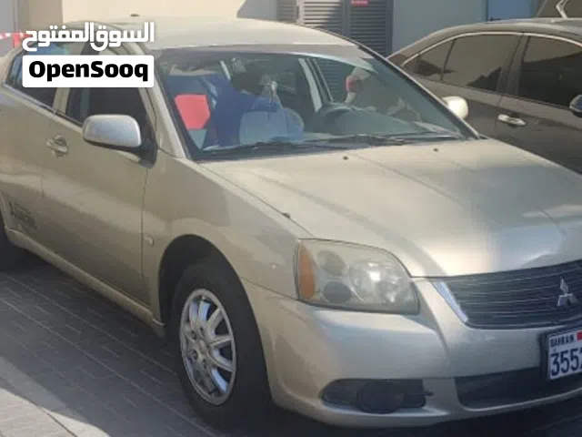 2008 Mitsubishi Galant Standard