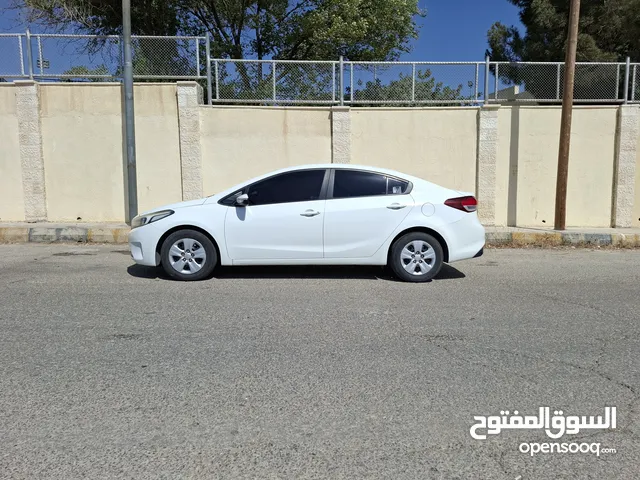 كيا سيراتو 2018 الفحص مرفق 7 جيد مالك اول من الحرة