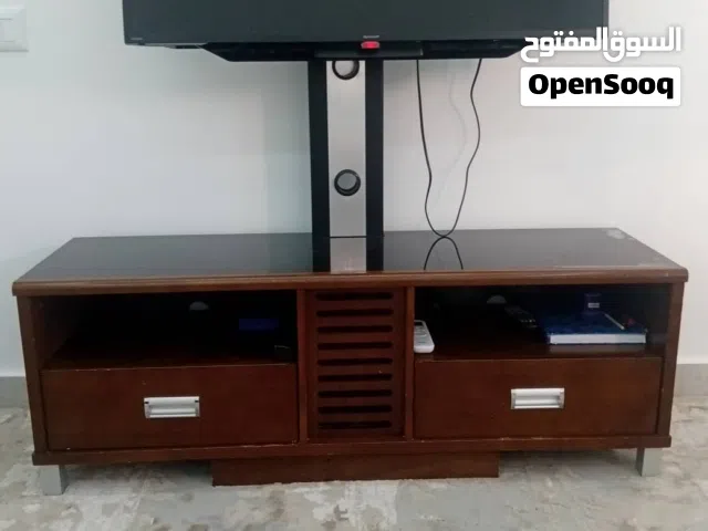 طاولة تلفزيون للبيع