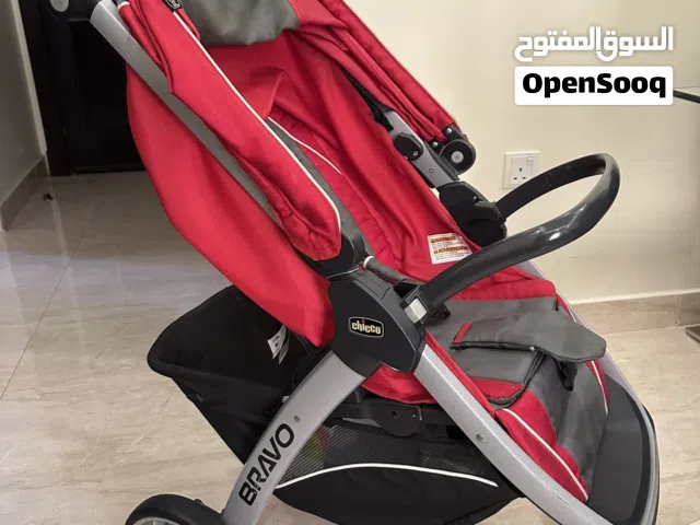 Chicco stroller (bravo) Chicco carseat شيكو عربة اطفال (برافو) شيكو مقعد اطفال للسيارة