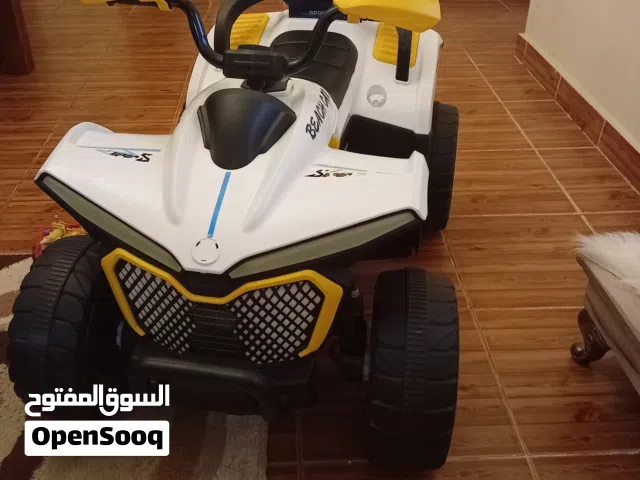 سيارات اطفال حجم كبير بالتحكم عن بعد