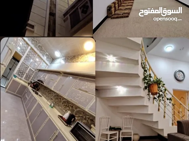 125 m2 4 Bedrooms Townhouse for Sale in Basra Zubayr