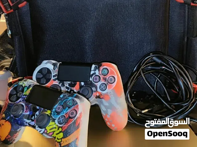 بلايستيشن 4 سليم امهكر 500قيقا فيه 10ألعاب استعمال نظيف