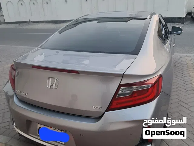 للبيع هوندا اكورد كوبيه 2016