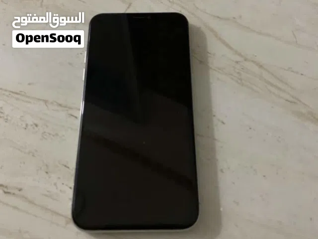 Apple iPhone X 64 GB in Al Batinah
