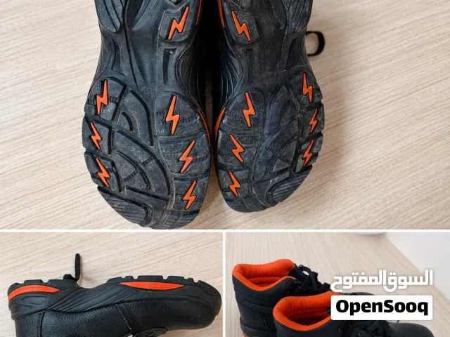 Safety Shoes حذاء السلامة