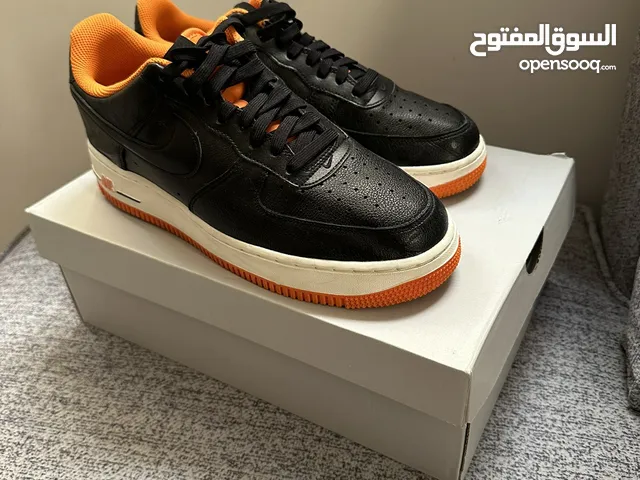 42 Casual Shoes in Mubarak Al-Kabeer