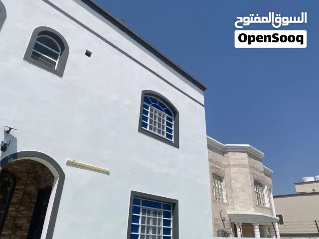 للبيع منزل في العامرات النهضه