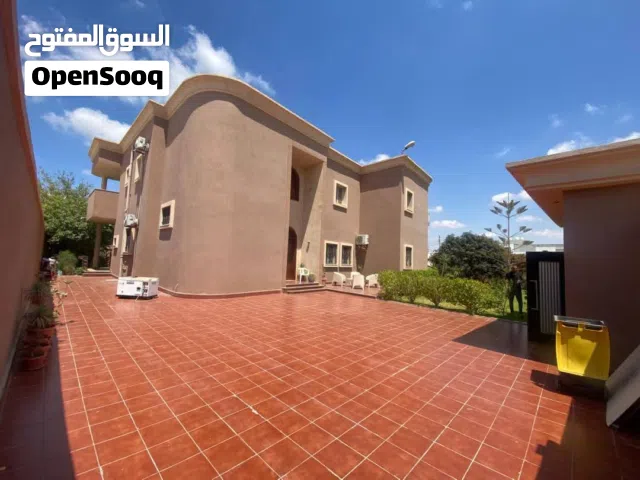 720 m2 More than 6 bedrooms Villa for Sale in Benghazi Venice