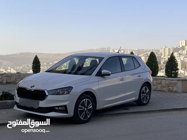 سكودا فبيا بحاله الوكاله عداد12km