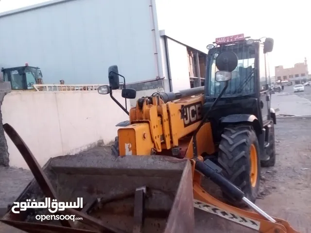 2015 Forklift Lift Equipment in Al Dakhiliya