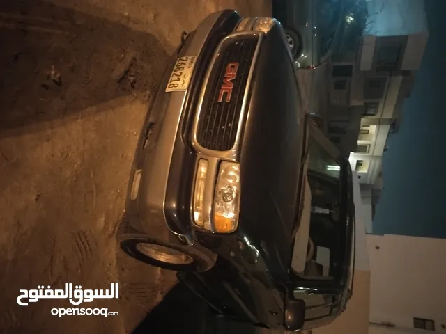 Used GMC Yukon in Northern Governorate