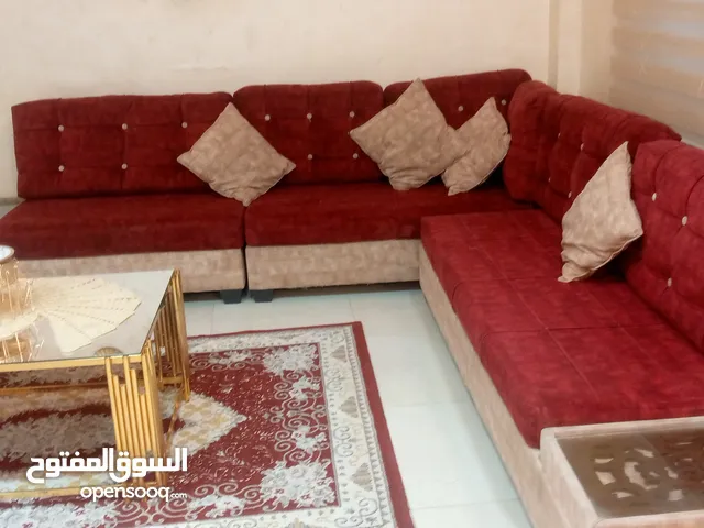 طقم كورنر بحاله ممتازه تفصيل مش تجاري البيع بداعي السفر كلف 450البيع 130
