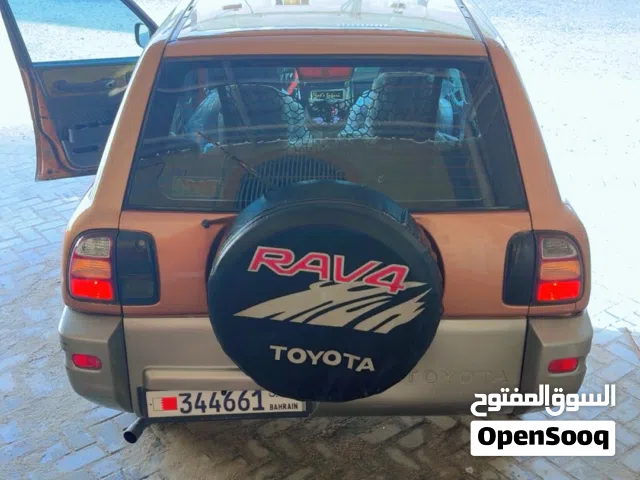 للبيع تويوتا راف4 موديل 1999