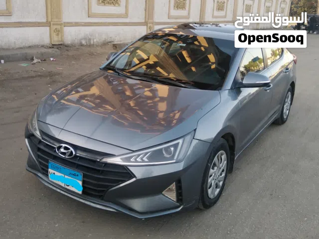 هيونداى إلنترا A. D الفئة الثانية مودرن فيس ليفت  المهندسين احمد عرابى