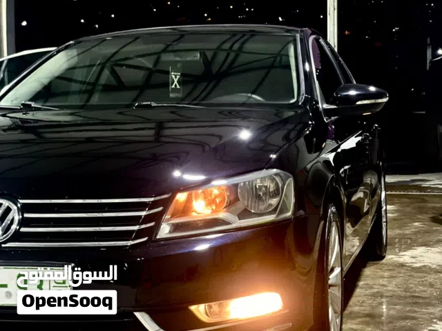 2011 فولكسفاغن باسات R-Line