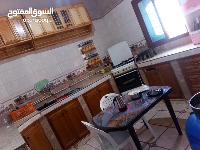 200 m2 2 Bedrooms Townhouse for Sale in Tiaret Other