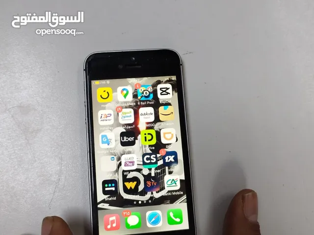 Apple iPhone SE 32 GB in Cairo