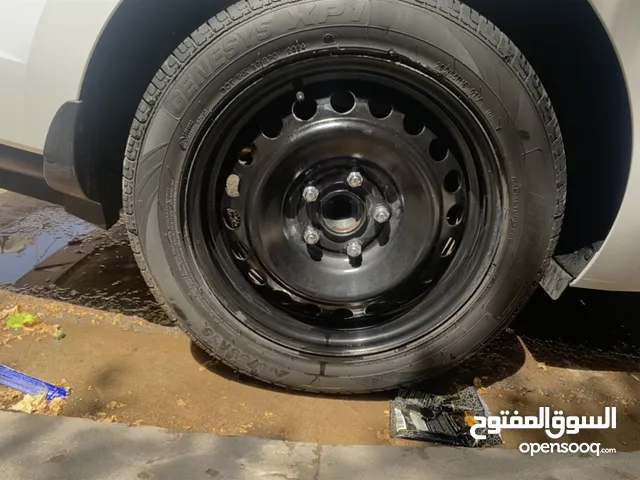 تخم تايرات مال سياره الانترة للبيع