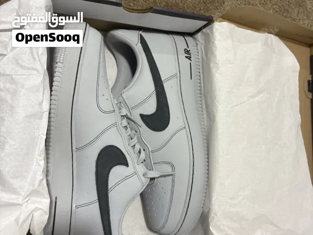 Grey air force 1 ( BRAND NEW )