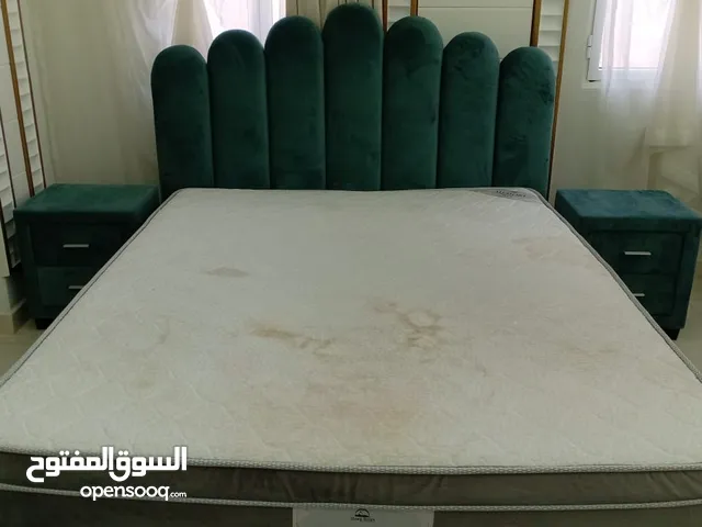 Bed two set table quality