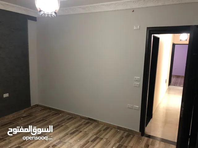 للايجار مكتب موقع مميز جدا بالعجوزه