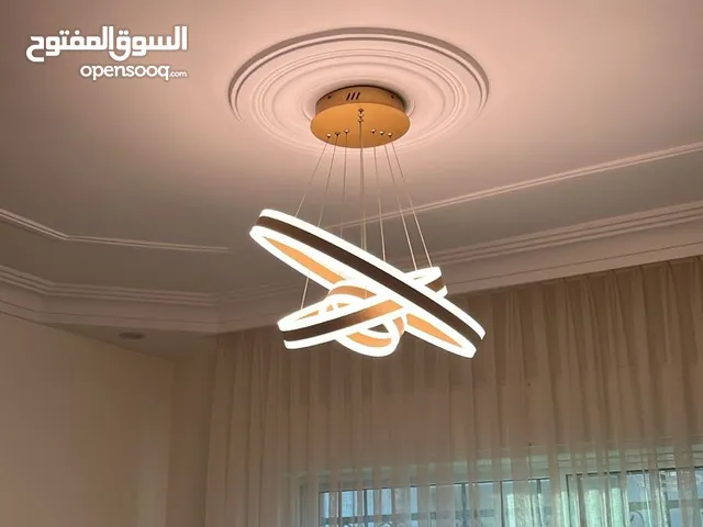 ثريات عدد 2 شبه جديد استعمال قليل