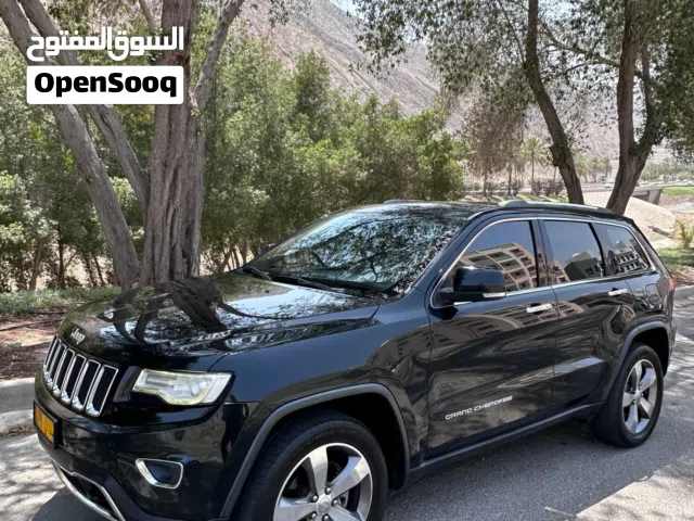 Used Jeep Grand Cherokee in Muscat